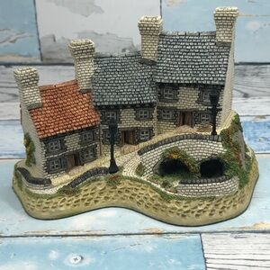 NIB David Winter The Midland Collection Miners Row